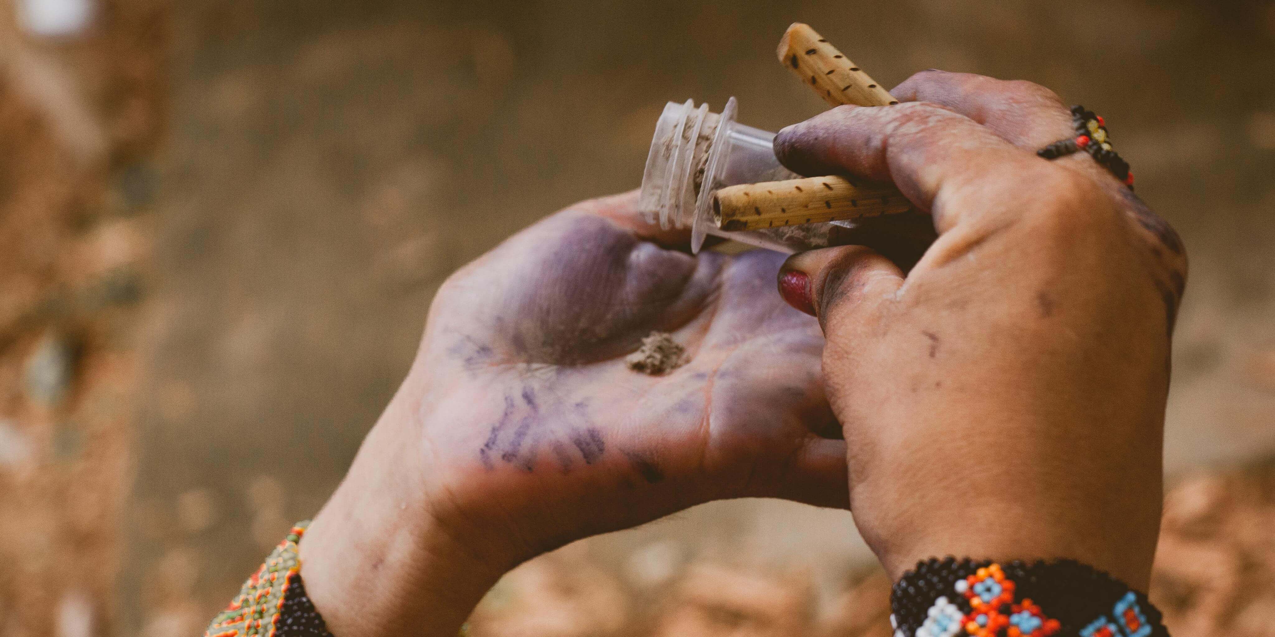 Pueblos indígenas se aíslan y acuden a la medicina ancestral ante la pandemia